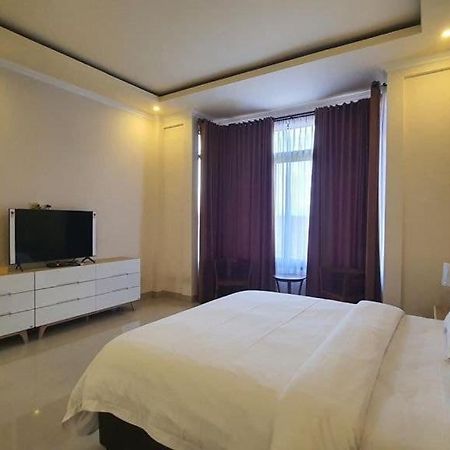 Grand Puri Hotel Batununggul Exterior photo